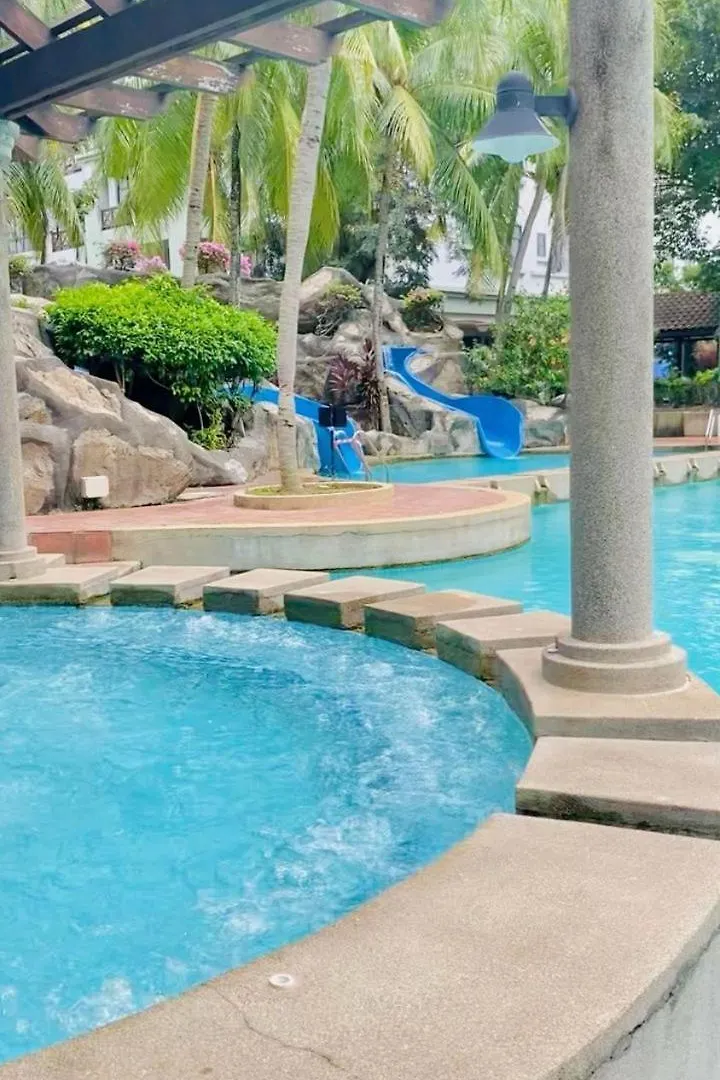 Homestay Melaka Swimming Pool Malacca