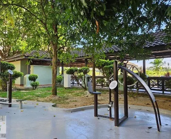Homestay Melaka Swimming Pool Malacca